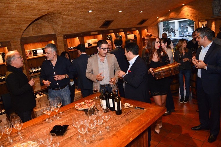 Wine Tasting with Mr. James Suckling